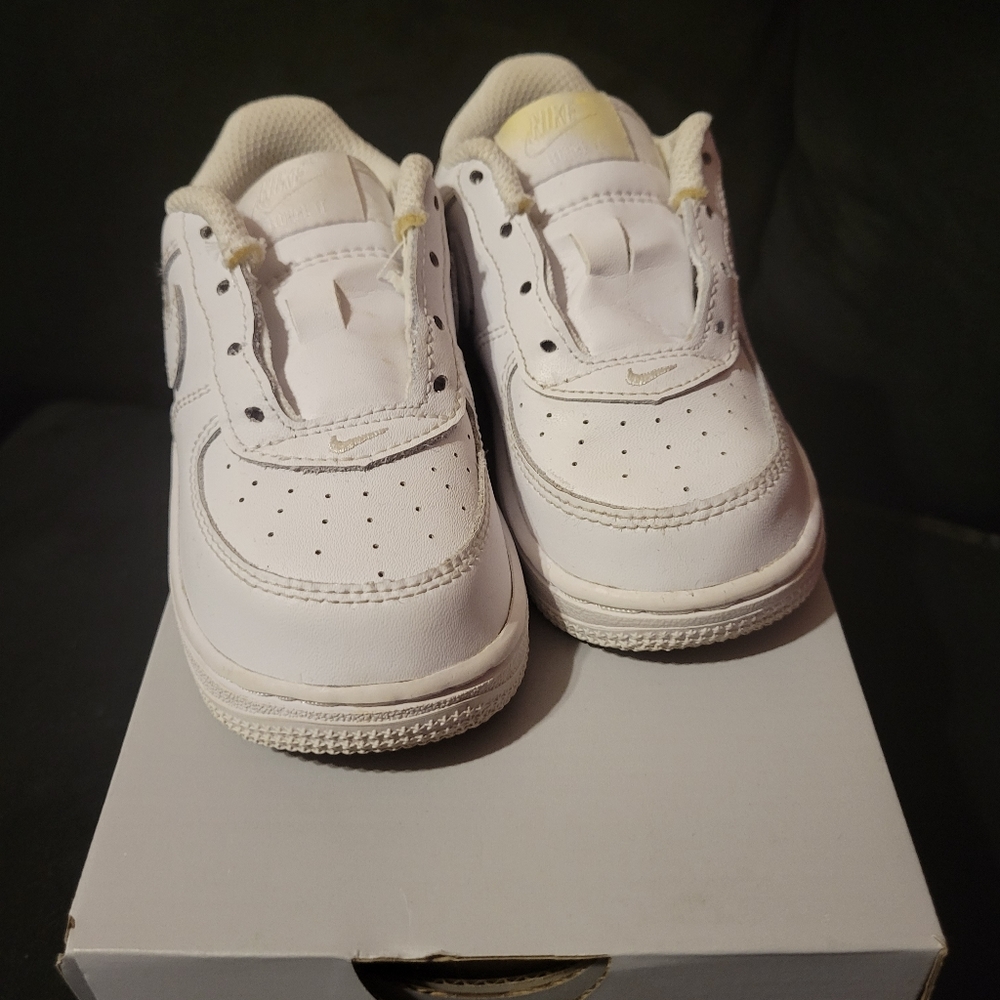 White toddler air force 1s